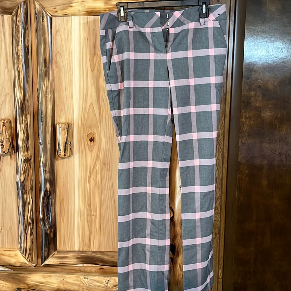 New York and Company, gray and pink dress pants size 6
